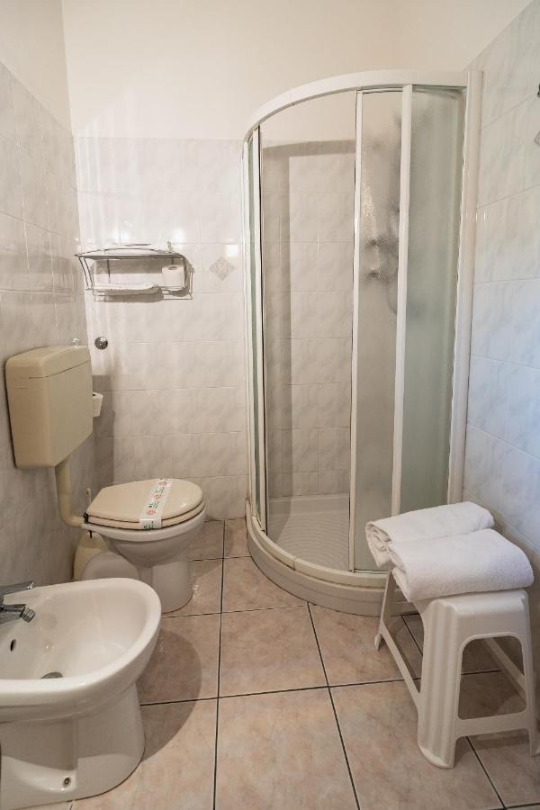Hotel Zanella تّشيرفييا المظهر الخارجي الصورة