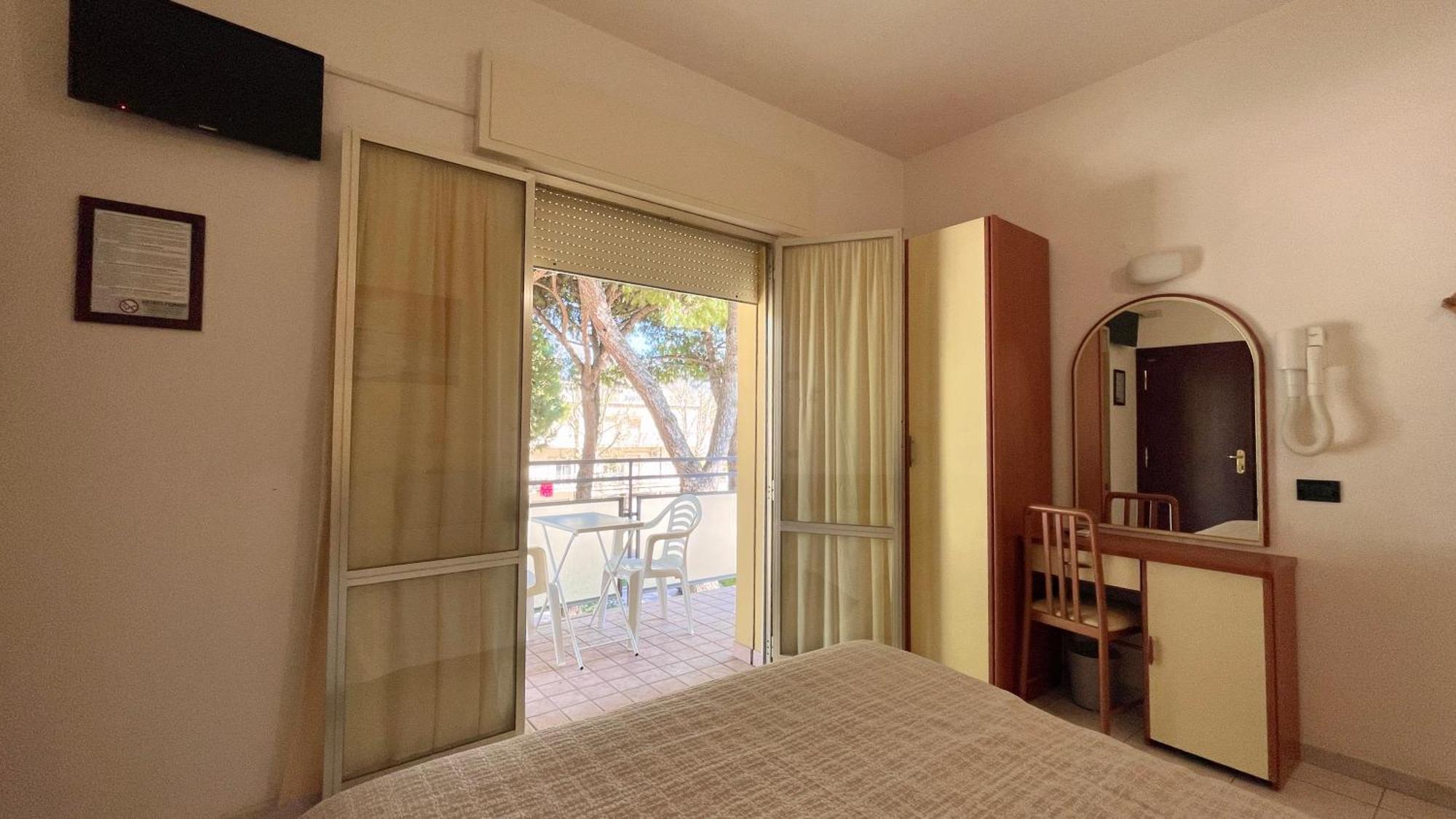 Hotel Zanella تّشيرفييا المظهر الخارجي الصورة